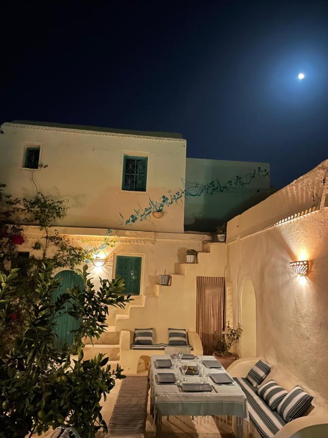 Dar Lily Bed & Breakfast Erriadh Екстериор снимка