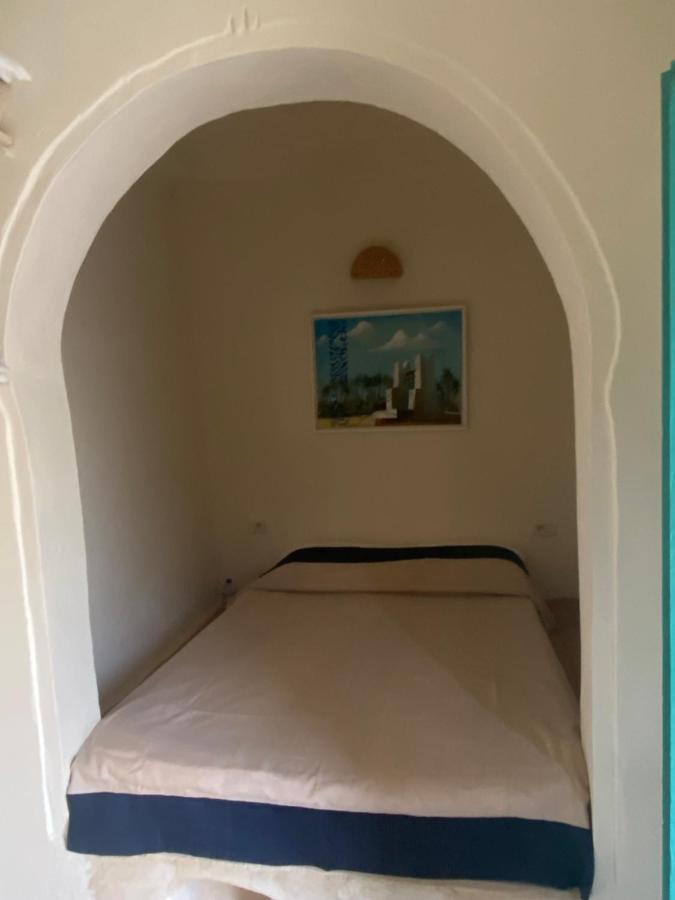 Dar Lily Bed & Breakfast Erriadh Екстериор снимка